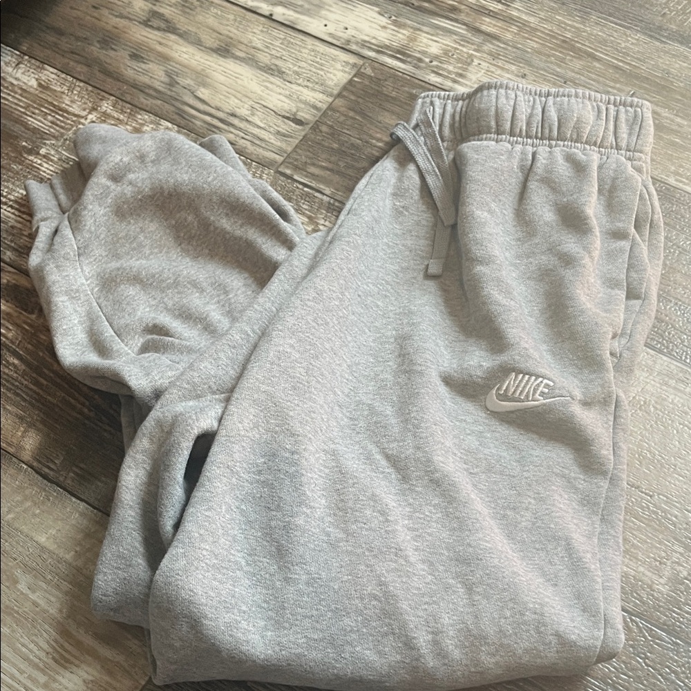 Women’s Nike gray Sweatpants